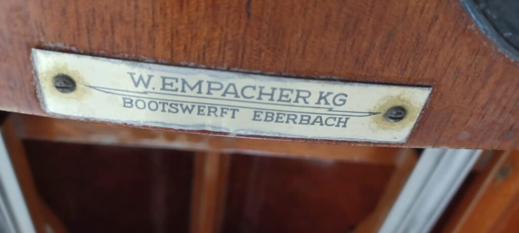 Vends un 8 de couple bois Empacher