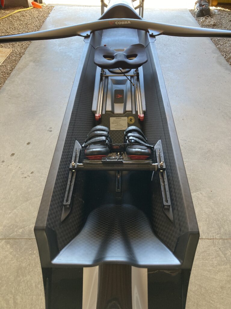 Skiff WinTech Cobra , porteur 50-60 Kg, en parfait état, à vendre